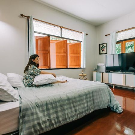 Banya Bnb ที่พักบ้านย่าบีแอนด์บี เมืองประจวบฯ Prachuap Khiri Khan Esterno foto