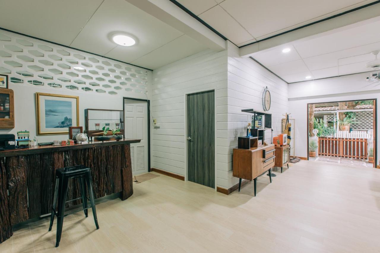 Banya Bnb ที่พักบ้านย่าบีแอนด์บี เมืองประจวบฯ Prachuap Khiri Khan Esterno foto