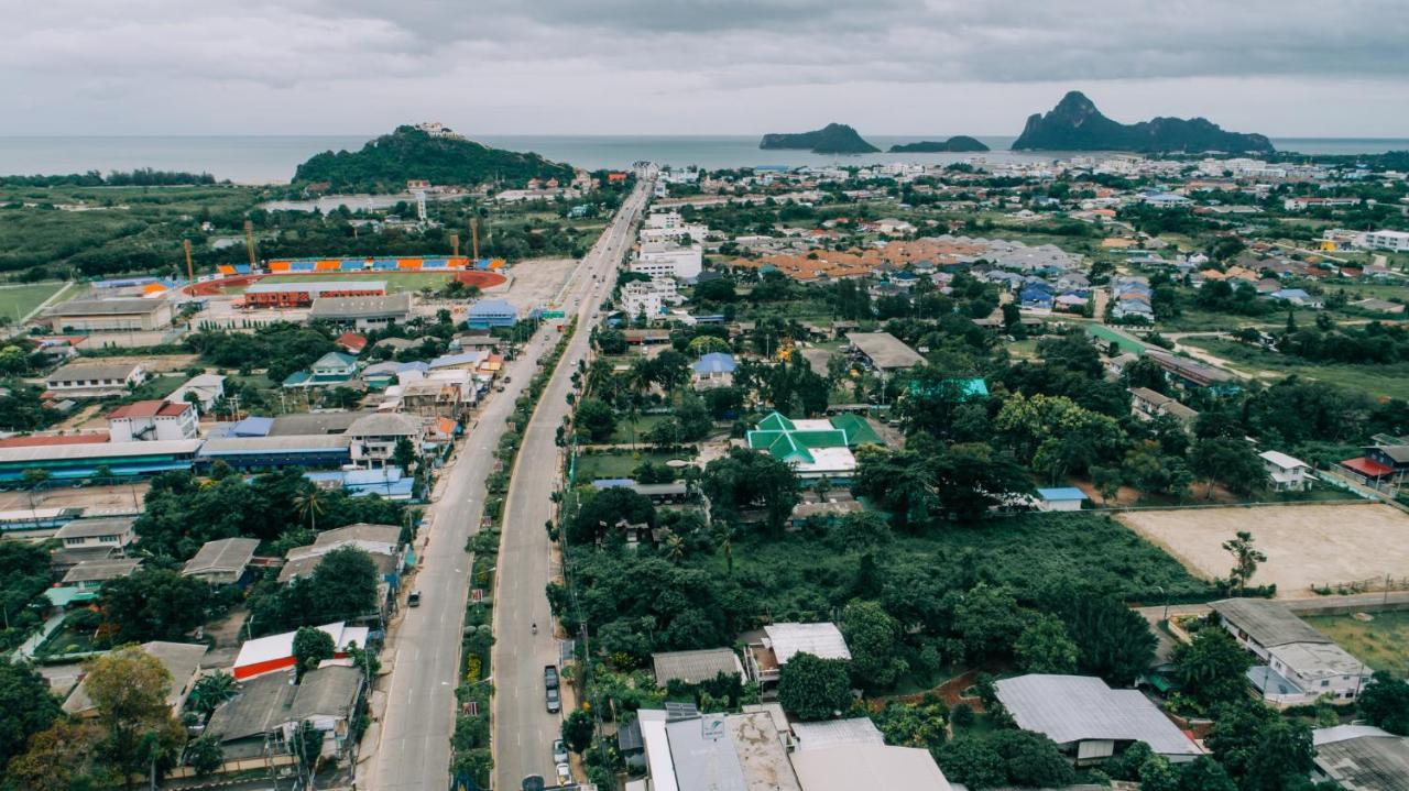 Banya Bnb ที่พักบ้านย่าบีแอนด์บี เมืองประจวบฯ Prachuap Khiri Khan Esterno foto